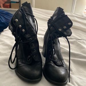 Women’s AMERICAN RAG Combat boots